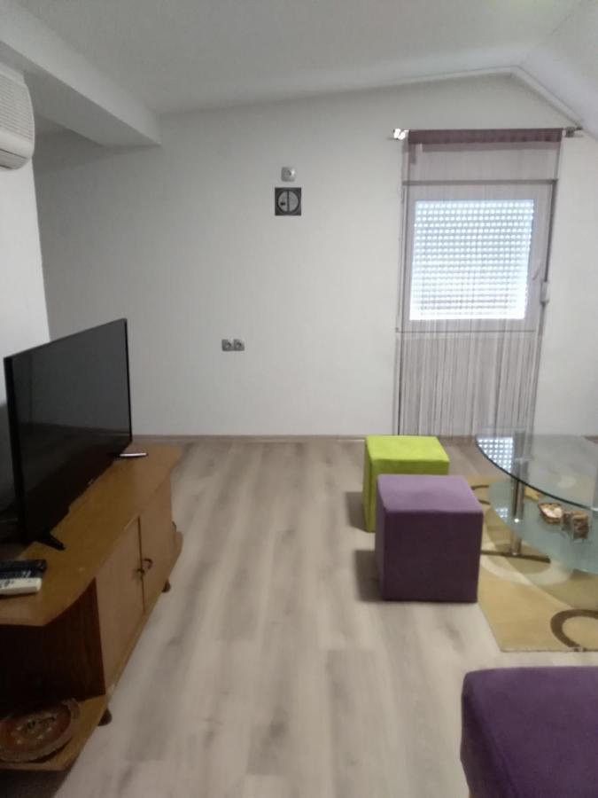 Apartment Beautiful Holiday Мостар Екстер'єр фото